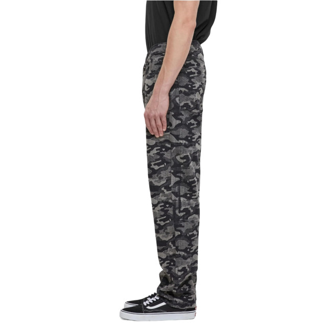 Urban Classics Heren laser camo jeans UTTN1370_black large