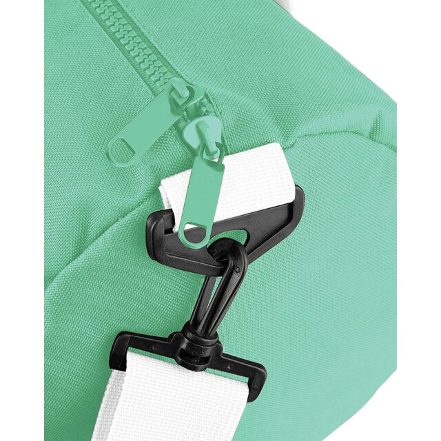 Bagbase Gewoon varsity barrel / duffle bag (20 liter) UTFK183_mintgreenoffwhite large