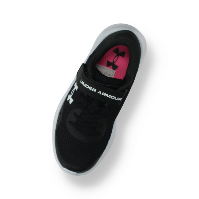 Under Armour Ua gps pursuit 3 ac-blk 30250-001 Under Armour ua gps pursuit 3 ac-blk 3025012-001 large