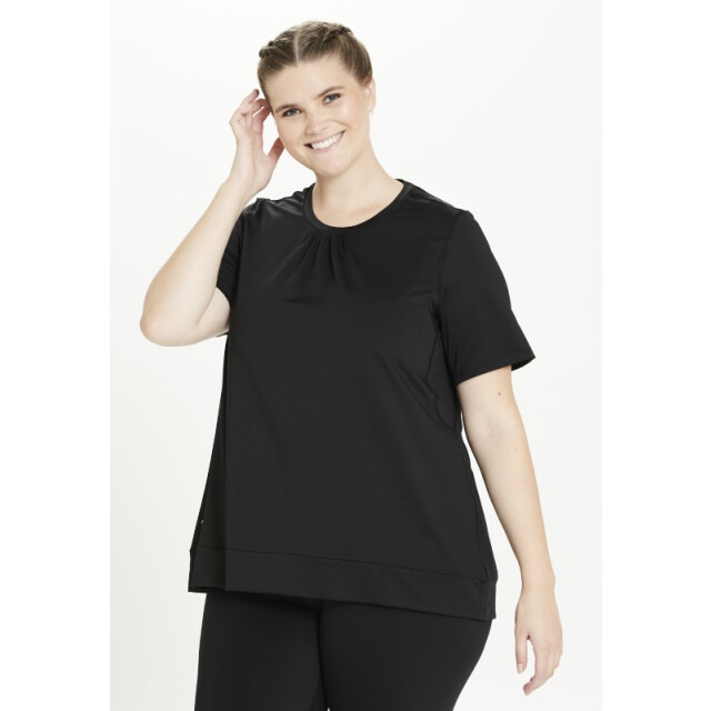 Q Sportswear Hella w ss tee eq193325-1001 Q Sportswear HElla W SS Tee eq193325-1001 large