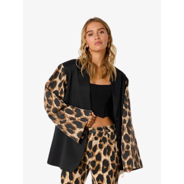 Refined Department Suki blazer R2412453632-850 large