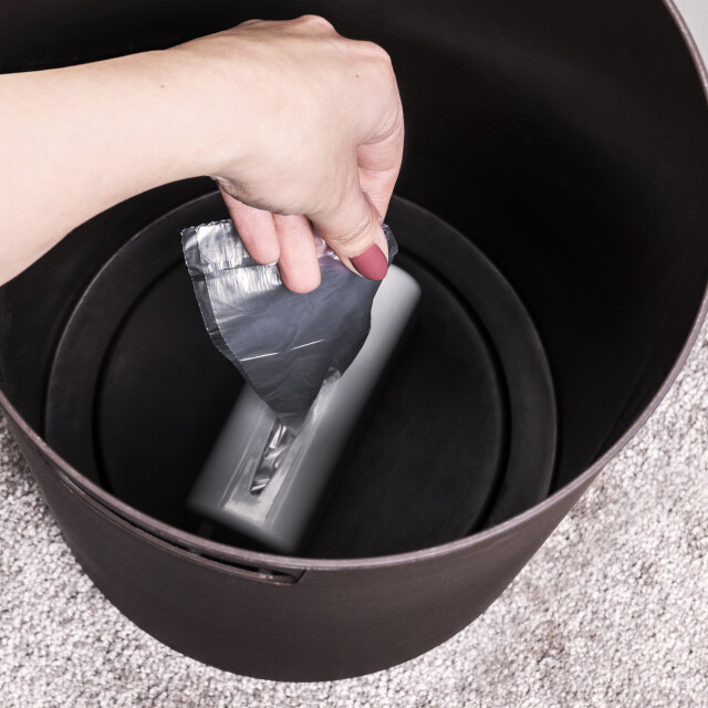QUVIO Prullenbak plastic met binnenemmer 12 l donker 1395364 large