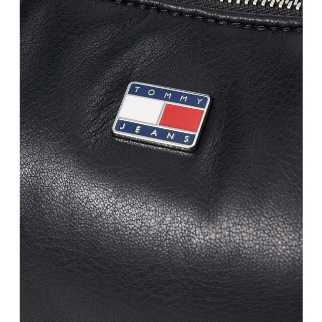 Tommy Hilfiger Pillow schouder handtas Tommy Hilfiger Zwart Pillow Schouder Handtas large