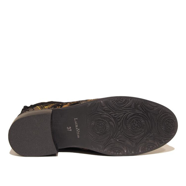 Laura Vita Emcmao 45 Emcmao 45 large