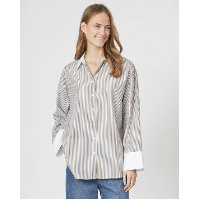 Sisters Point Blouse lange mouw 18306 viska-sh1 Sisters Point Blouse lange mouw 18306 VISKA-SH1 large