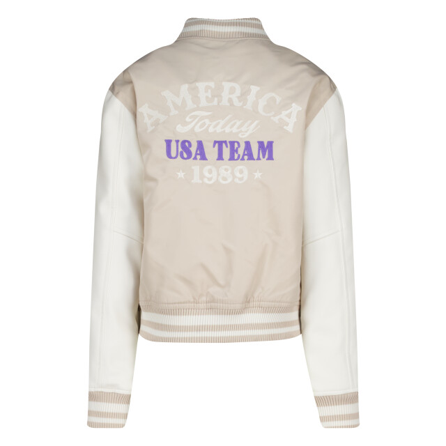 America Today Jenna jr 4312002366 954 large