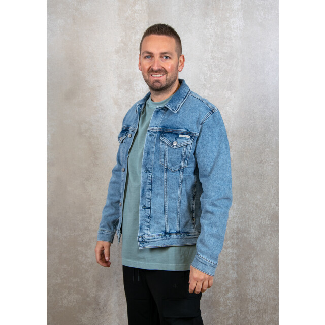 Calvin Klein Slim denim jacket 146.30.0023 large