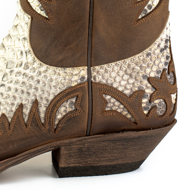Mayura Boots Cowboy laarzen desert-2567 crazy old sadale / blanco DESERT-2567 CRAZY OLD SADALE / PYTHON BLANCO large