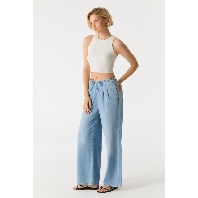 C.O.J. Denim Wide leg jogger light blue Ellen-102 large