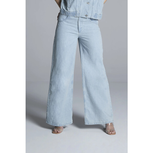 Homage to Denim H-cs25m19 straight jeans with back slits H-CS25M19 Straight Jeans With Back Slits large
