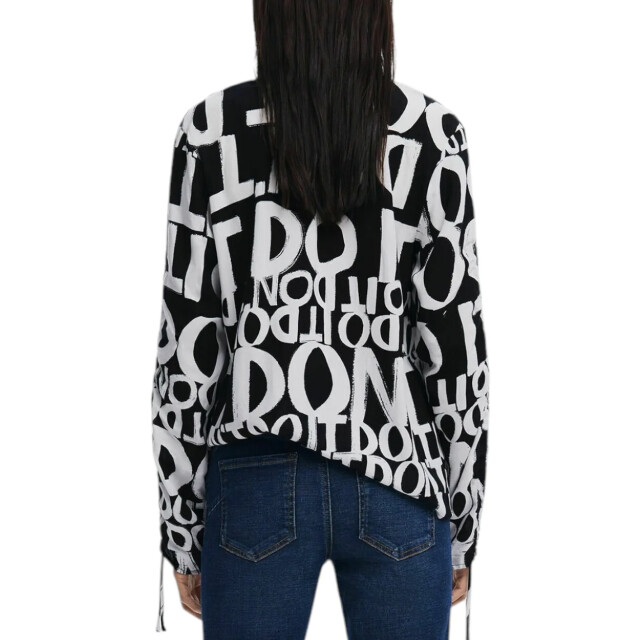 Desigual Blouse met letters en strik Desigual Zwarte Blouse Met Letters En Strik large