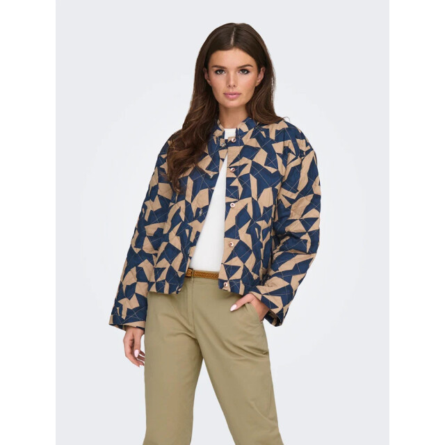 Jacqueline de Yong Zorah l/s quilted shacket 15343810 large