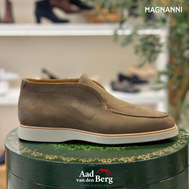Magnanni 25121 656 Coroa Instapschoenen Beige 25121 656 Coroa large