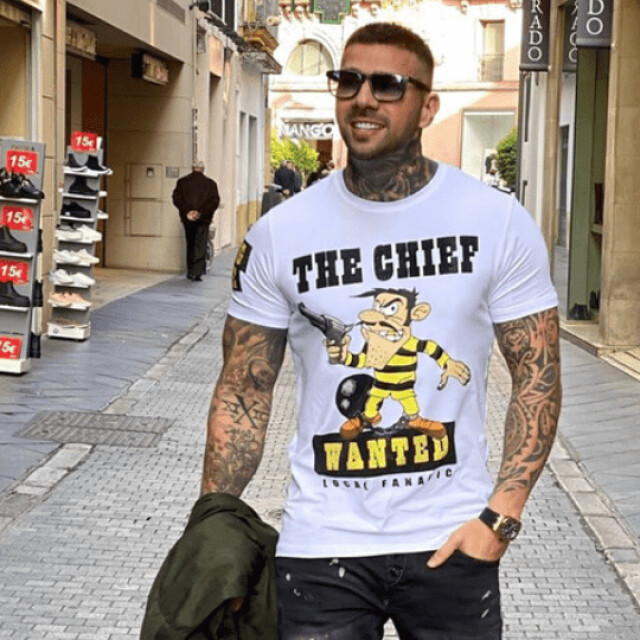 Local Fanatic T-shirt print the chief wanted 11-6367W large