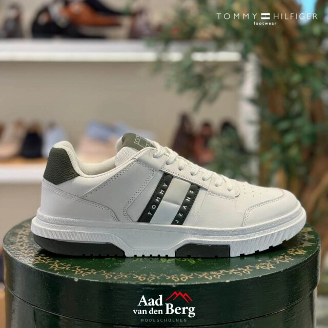 Tommy Hilfiger Herenschoenen sneakers EM0EM01521M00 Brooklyn large