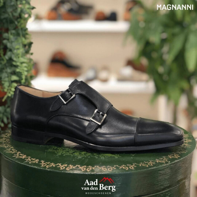 Magnanni 23808 270 bol Siros Geklede schoenen Zwart 23808 270 bol Siros large