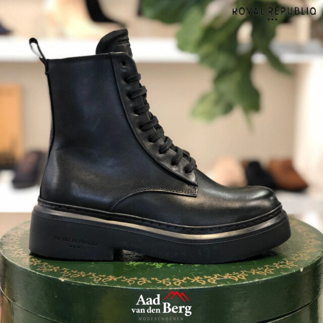 Royal Republiq Damesschoenen veterlaarsjes Elle Lace up boot 235 large