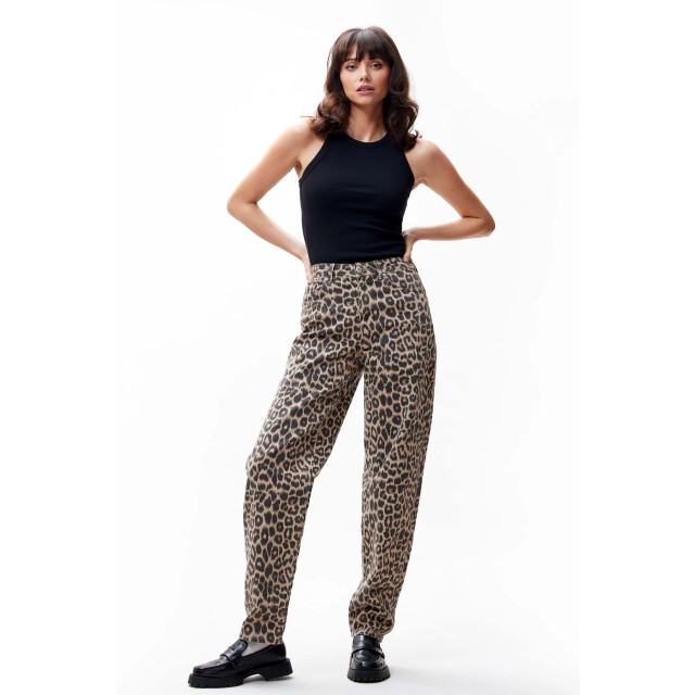 Catwalk Junkie 2402030032 barrel fit leopard jeans 2402030032 Barrel fit leopard jeans large