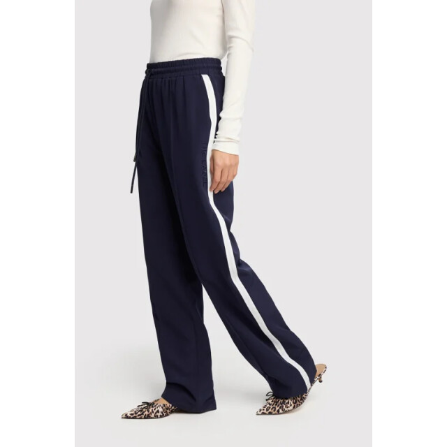 Alix The Label Sporty pants - Sporty pants - Alix The Label large