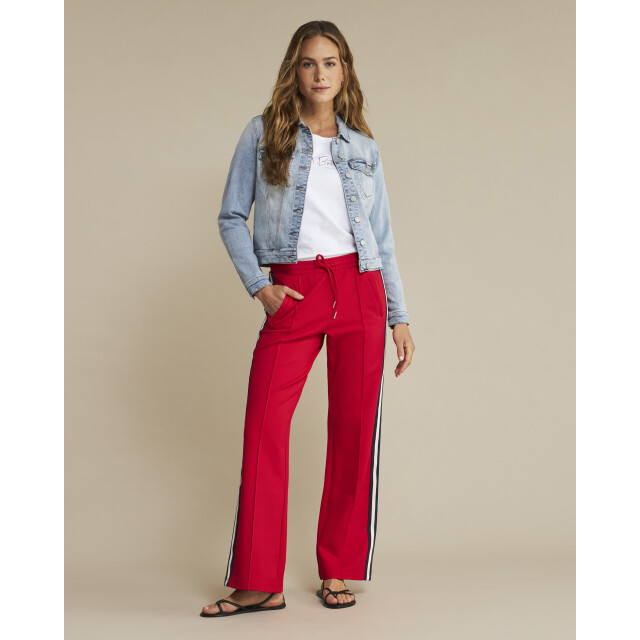 Red Button Jackie bleach Jackie Bleach large