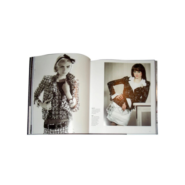 Casa di Elturo Chanel coffee table book 'collections and creations' 2853748 large