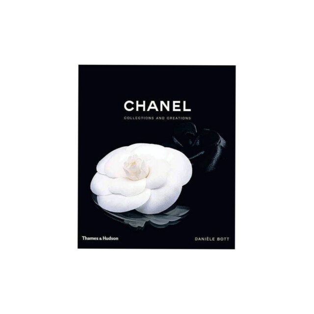 Casa di Elturo Chanel coffee table book 'collections and creations' 2853748 large