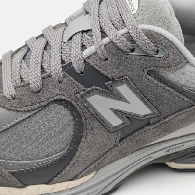 New Balance U2002R Sneakers Groen U2002R large