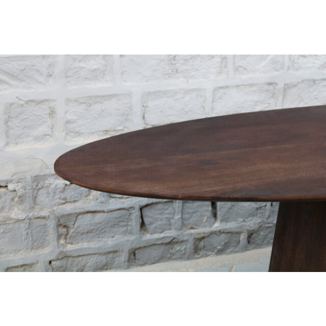 Old Inn Eetkamertafel oslo ovaal bruin 240cm 2950345 large