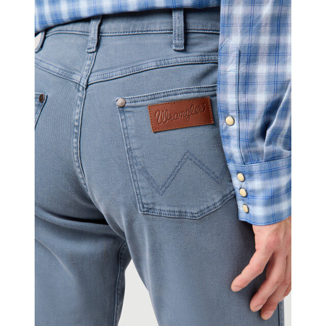 Wrangler Greensboro heren regular-fit jeans dusty blue WRANGLER 112362404 Greensboro DustyBlue large
