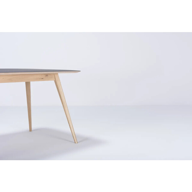 Gazzda Stafa table houten eettafel whitewash met linoleum tafelblad nero 140 x 90 2333129 large