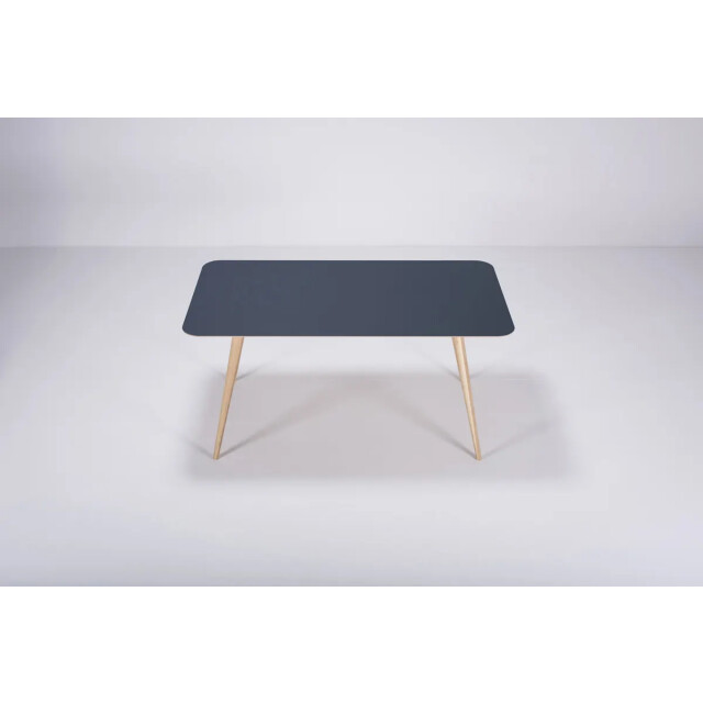 Gazzda Stafa table houten eettafel whitewash met linoleum tafelblad smokey blue 160 2333124 large