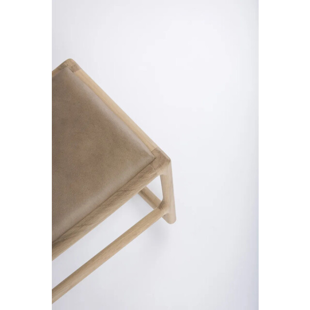 Gazzda Dedo footstool whitewash voetenbank met dakar leather stone 2380733 large