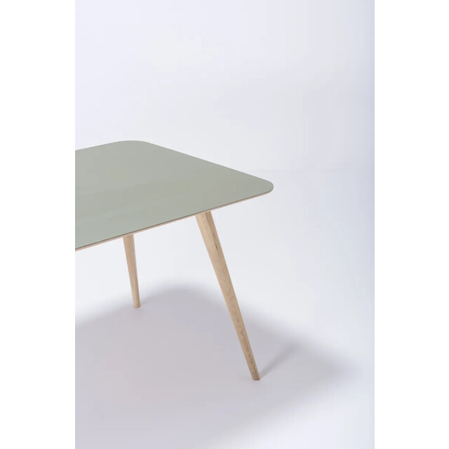 Gazzda Stafa table houten eettafel whitewash met linoleum tafelblad dark olive 180 2333119 large