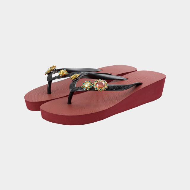 Uzurii T mid heel switch red 26.023.33 large