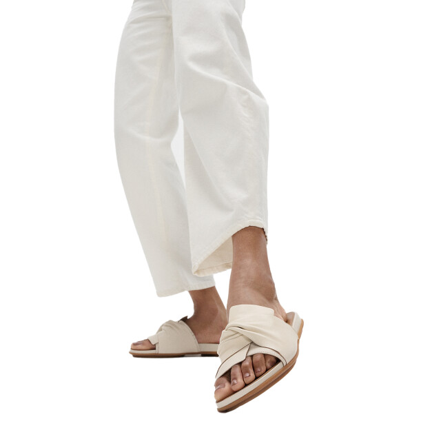 FitFlop Gracie soft-twist leather slides JA6 large