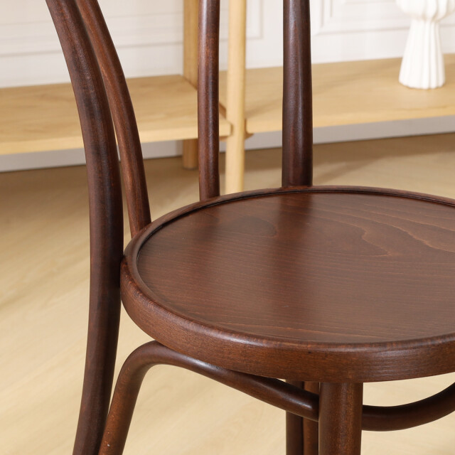 Fameg Vienna thonet no. 18 houten bistrostoel walnoot 2036820 large