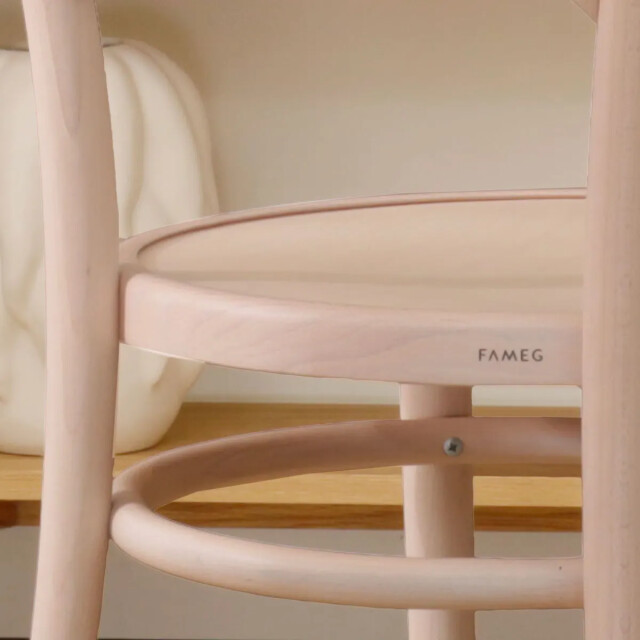 Fameg Vienna thonet no. 14 houten bistrostoel whitewash 2028521 large