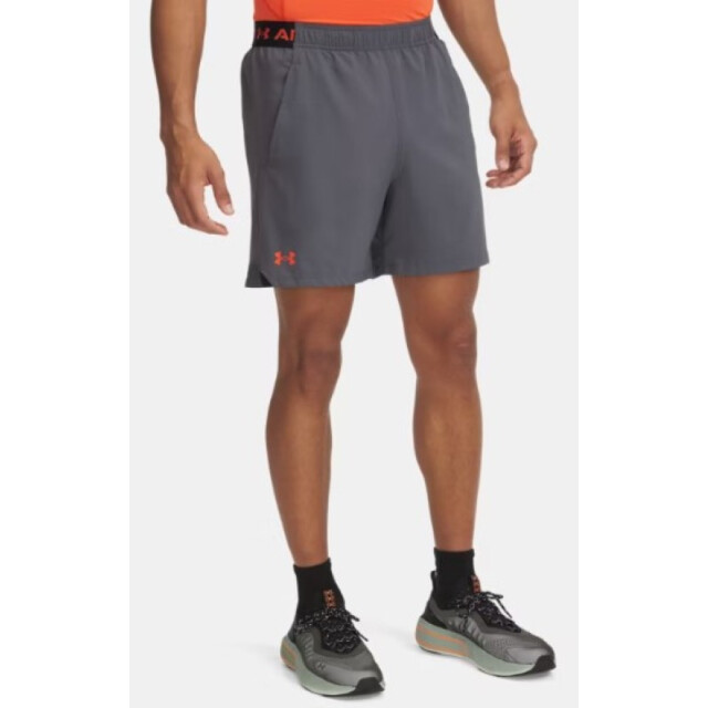 Under Armour Ua vanish woven 6in shorts-gry 1373718-028 Under Armour ua vanish woven 6in shorts-gry 1373718-028 large