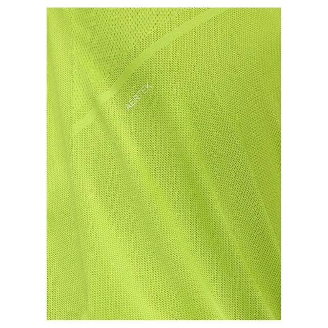 Castore Engineered knit ss t shirt cmd30841-101 CASTORE engineered knit ss t shirt cmd30841-101 large