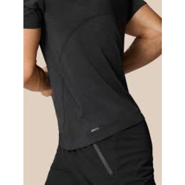 Castore Seamless ss t-shirt cme30968-011 CASTORE seamless ss t-shirt cme30968-011 large