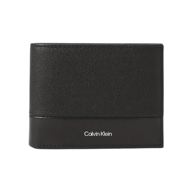 Calvin Klein Must trifold coin portemonnee Calvin Klein Zwart Must Trifold Coin Portemonnee large