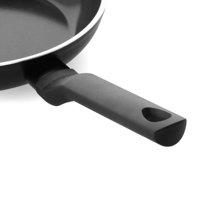 BK Cookware Bk easy induction ceramic koekenpan 20cm CC004371-001 large