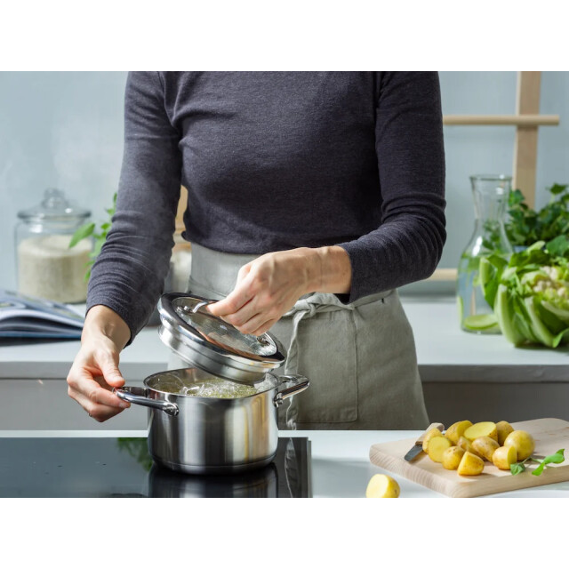 BK Cookware Bk twist pannenset materiaal 5 delig met handig afgietsysteem CC007438-001 large