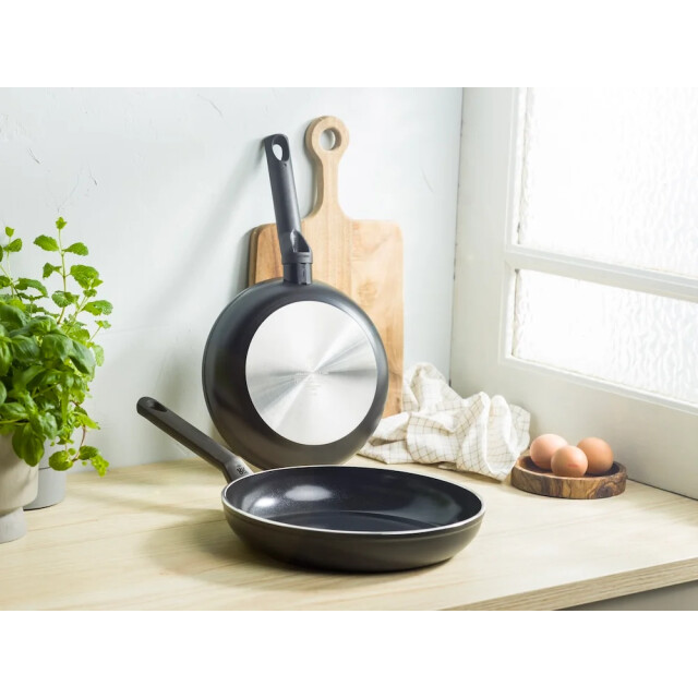BK Cookware Bk easy induction keramische koekenpannenset 24 + 28 cm CC004378-001 large