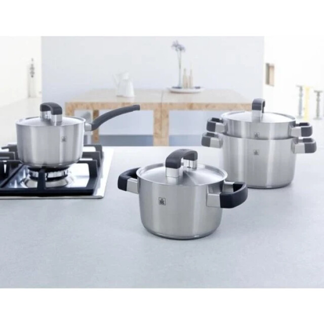 BK Cookware Bk conical cool pannenset 4 delig rvs B4385.004 large
