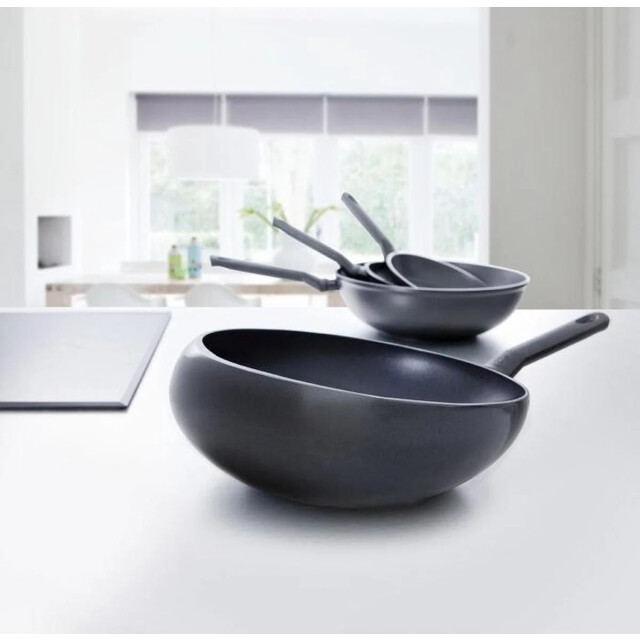 BK Cookware Bk easy induction wokarang 30cm CC004891-001 large