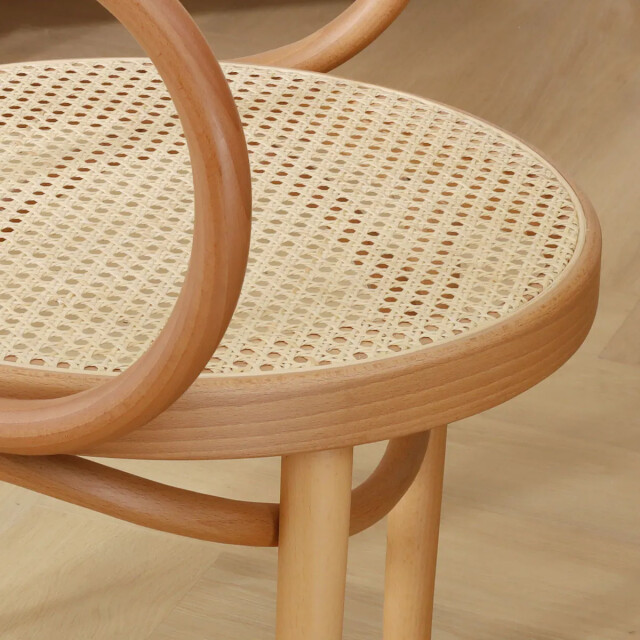 Fameg Venice no. 9 houten eetkamerstoel met armleuningen en rotan zitting naturel 2028234 large