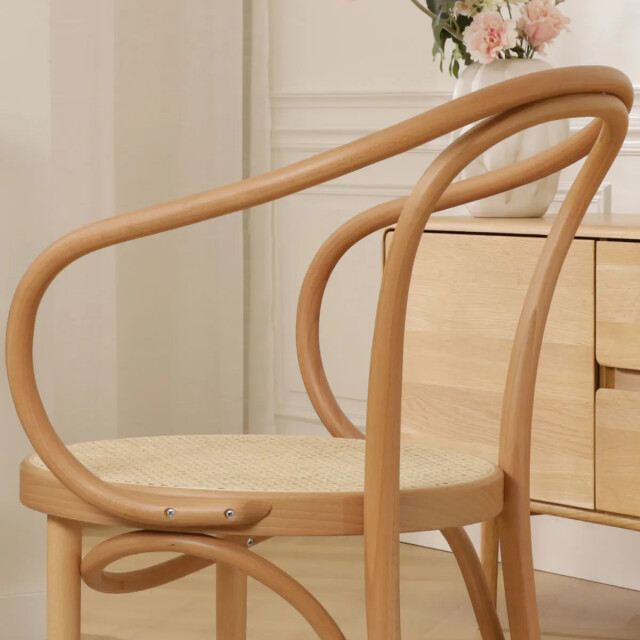 Fameg Venice no. 9 houten eetkamerstoel met armleuningen en rotan zitting naturel 2028234 large