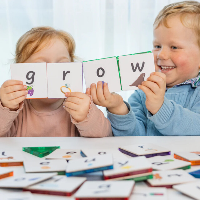 Learn and Grow Toys Learn and grow magnetische toppers letters 40 delig MTT-40PC-ALLC large