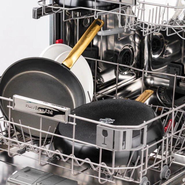 Greenpan One-five black koekenpannenset 20cm + 24cm + 28cm 4894871006720 large